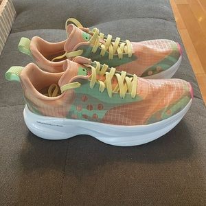 Brandblack Kaiju Aqua Yellow size 8 women’s sneakers- new without tags